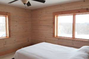 Custom Log Home with Mississippi River Views in SW WI!