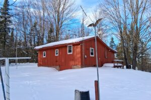 northwest WI 4.2-acre wooded 2 bedroom cabin property for sale in Sawyer County, WI