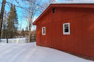 northwest WI 4.2-acre wooded 2 bedroom cabin property for sale in Sawyer County, WI